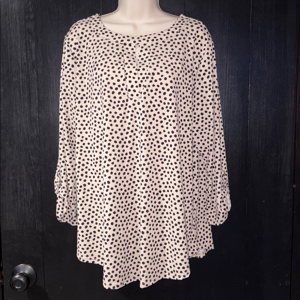 🤎 CURE Polka Dotted Cream and Black Shirt. New with Tags! 1X